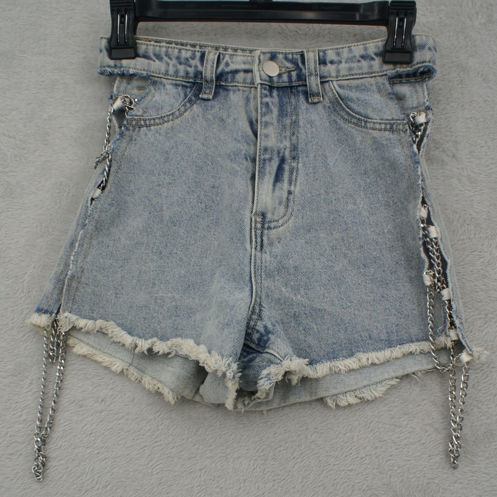 Shein Women Light Wash Denim Shorts Chain Side Detail Frayed Hem Size 26 Edgy